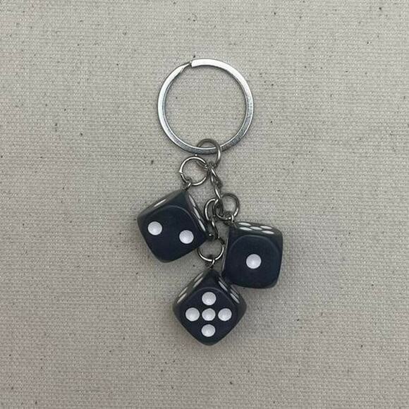 Y2k 2000s vintage style black dice key chain - Picture 4 of 6